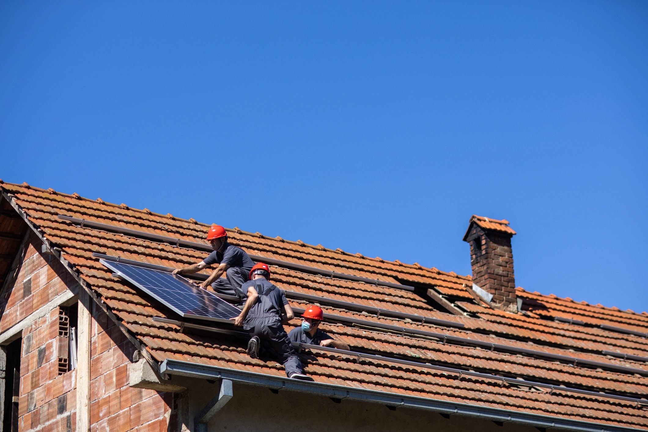 Signs Your North Texas Roof Needs Replacing (Not Just Repairing): What We Look For